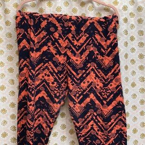 Lularoe size TC2 navy and orange leggings
